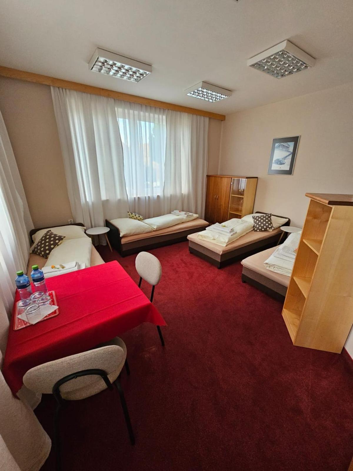 Penzion Kovox Staskov Bagian luar foto