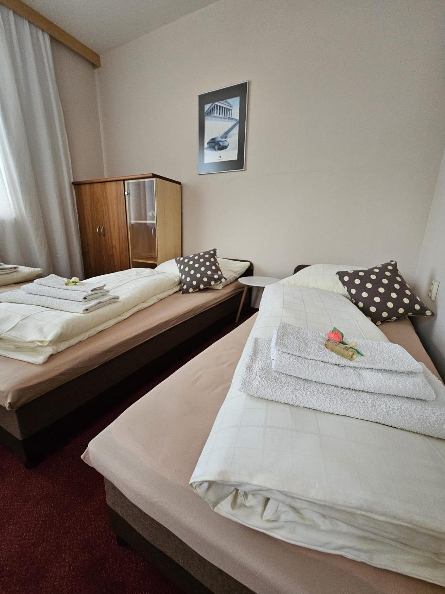 Penzion Kovox Staskov Bagian luar foto